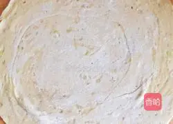 Illustration of how to make salt and pepper scallion pancake 4