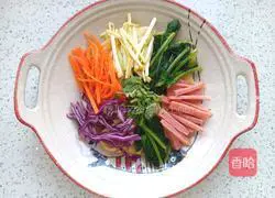 Illustration of how to make spicy noodles 6