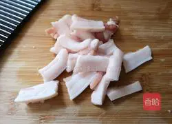 Illustration of how to make green radish meat buns 5