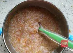 Illustration of how to make carrot puree granular noodles 4