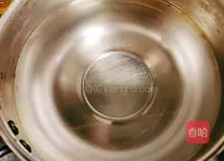 Illustration of how to make pear stewed with winter melon rind 2