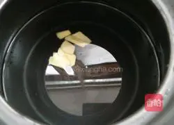 Illustration of how to make morel chicken soup 7