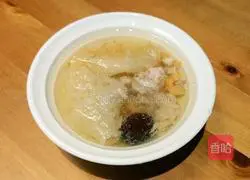 Illustration of how to supplement protein and amino acids with bamboo fungus and shrimp soup 5