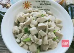 Illustration of how to stir-fry pork with king oyster mushroom 10