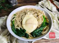 How to make Chrysanthemum poached egg noodle soup Illustration 7