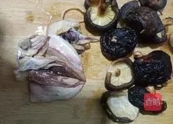 Illustration of how to make Lixia Kueh 2