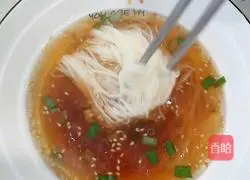 Yangchun Noodles Illustration 5