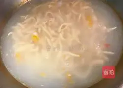 Illustration of how to make scissor noodles with tomatoes poured with oil 12