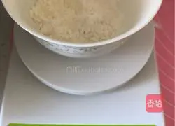 Illustration of how to make spring cake skin 7