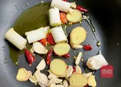 Illustration of how to make potato and beef stew 4