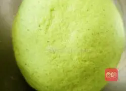 Illustration of how to make corn buns 6