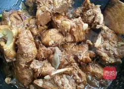 Illustration of how to make sauced big bones 3