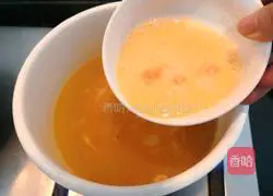 Illustration of how to make crab paste soup 11