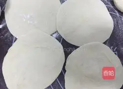 Illustration of how to make steamed buns 18