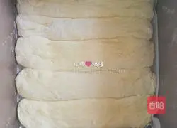 Illustration of how to make coconut milk buns 11