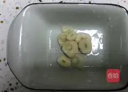 Illustration of how to make tomato and egg fried noodles 2