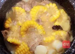 Corn, yam and pork ribs soup recipe 14