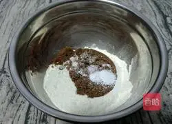 Illustration of how to make homemade cat ears snacks 6