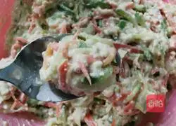 Illustration of how to make radish meatball and tofu soup 3