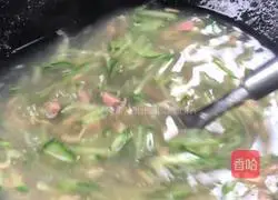 Illustration of how to make shrimp and cucumber soup 10