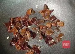 Illustration of how to make tomato fish ball and tofu soup 7