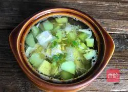 Illustration of how to make jade white jade soup 10