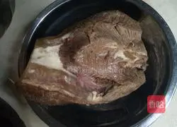 Illustration of how to make cold beef 2 