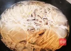 Illustration of making mushroom noodles 12