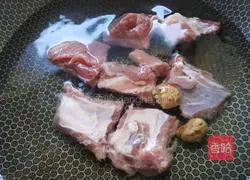 Lotus root and pork ribs soup recipe 1