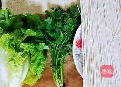 Illustration of how to make chicken soup noodles 6