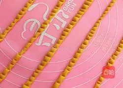 Illustration of how to make imitation corn buns 8