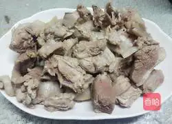 Illustration of how to make beer duck 4