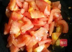 Illustration of how to make beef stew with tomatoes 6