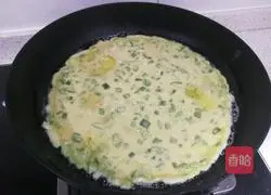Illustration of how to make green pepper and shrimp cake 9