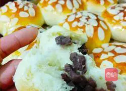 Illustration of making bean paste bread 18