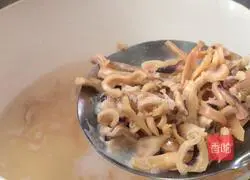 Illustration of how to make spicy fried squid 8