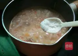 Tomato Beef Illustration of how to make carrot noodles 7