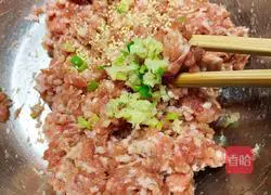 Illustration of how to make fried buns 2