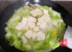 Illustration of how to make fish head soup 3