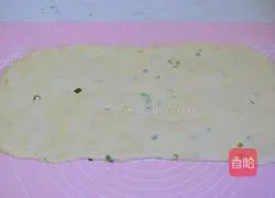 Illustration of how to make scallion fried dough sticks 2