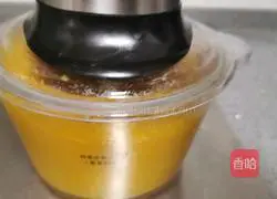  Illustration of how to make pumpkin, corn and white fungus soup 8