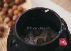 Illustration of how to make bayberry wine 7