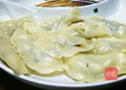 Illustration of how to make vermicelli tofu and egg dumplings 5