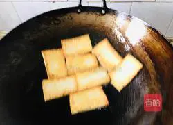 Illustration of braised pork stew 3