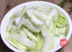 Winter Melon Pork Soup Recipe Illustration 6