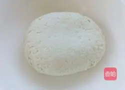 Illustration of how to make silver wire rolls 6