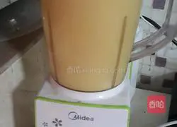 Illustration of how to make sweet corn juice 5