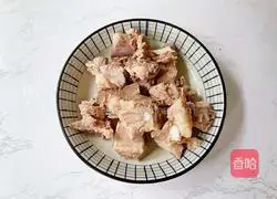 Illustration of how to make sauce-flavored pork ribs 4