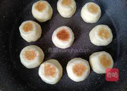 Illustration of how to make mung bean cake 10