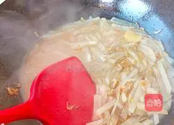 Illustration of how to make glutinous rice vermicelli radish soup 17